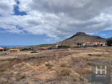 Terreno para Venda em Porto Santo