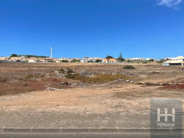 Terreno para Venda em Porto Santo