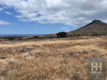 Terreno para Venda em Porto Santo
