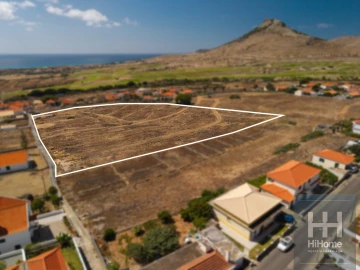 Terreno para Venda em Porto Santo
