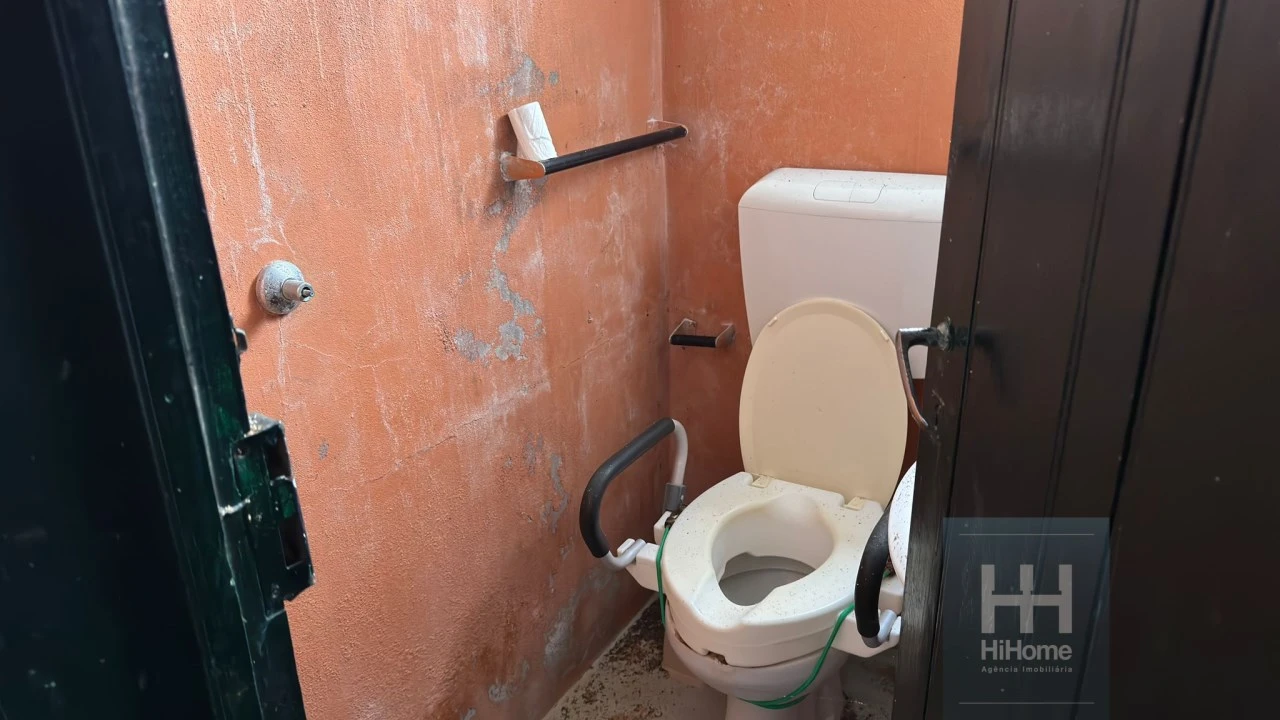 Moradia T2 para Venda em Arco de São Jorge Foto 14