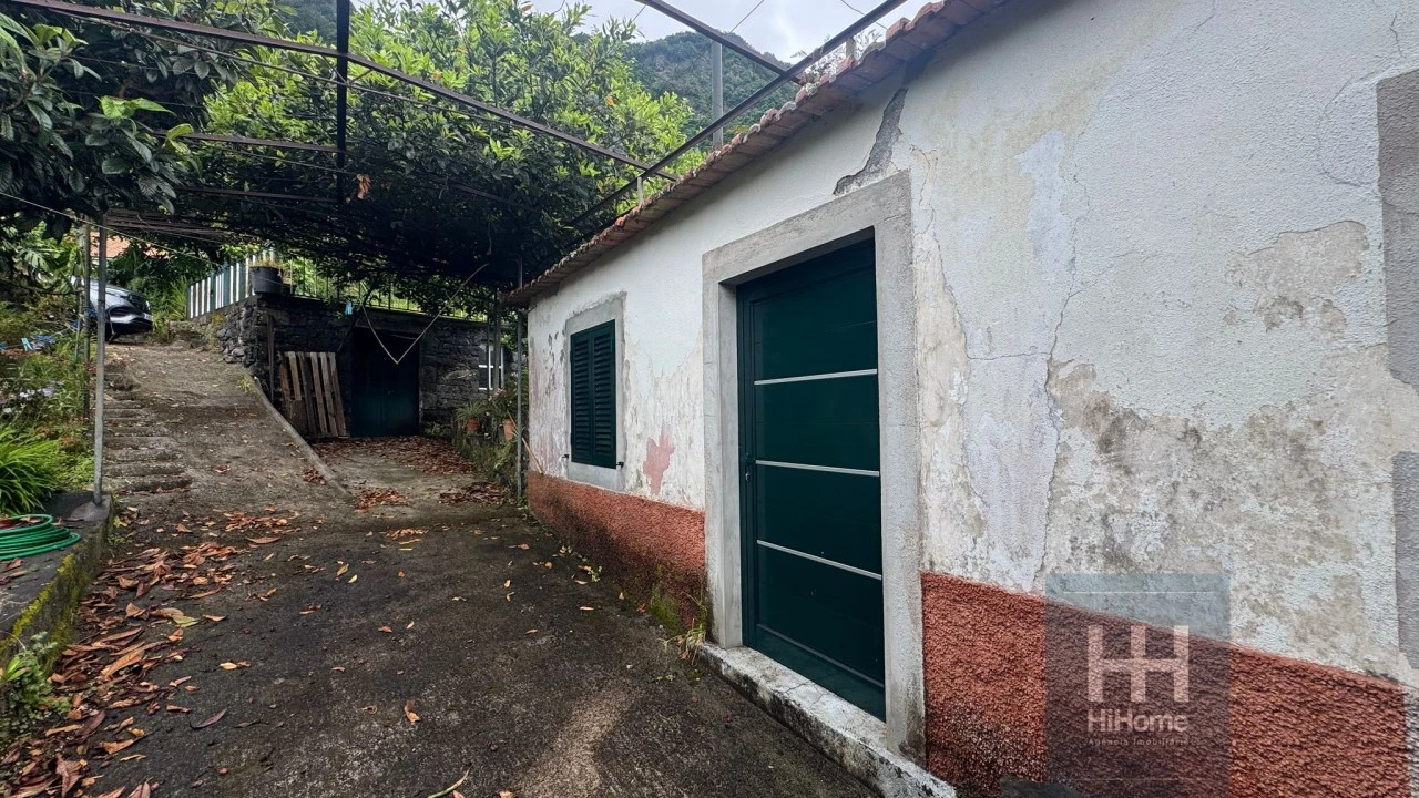 Moradia T2 para Venda em Arco de São Jorge Foto 3