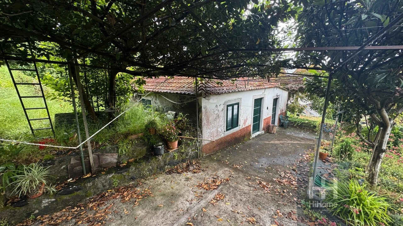 Moradia T2 para Venda em Arco de São Jorge Foto 1