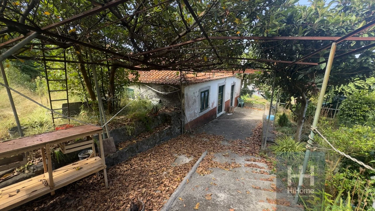 Moradia T2 para Venda em Arco de São Jorge Foto 2
