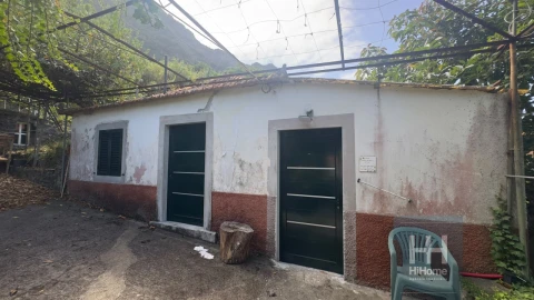 Moradia T2 para Venda em Arco de São Jorge