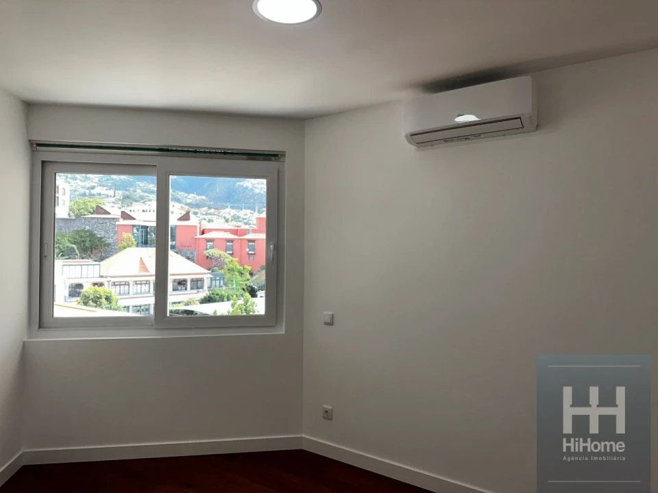 Apartamento T1 para Venda em Funchal (São Pedro) Foto 10