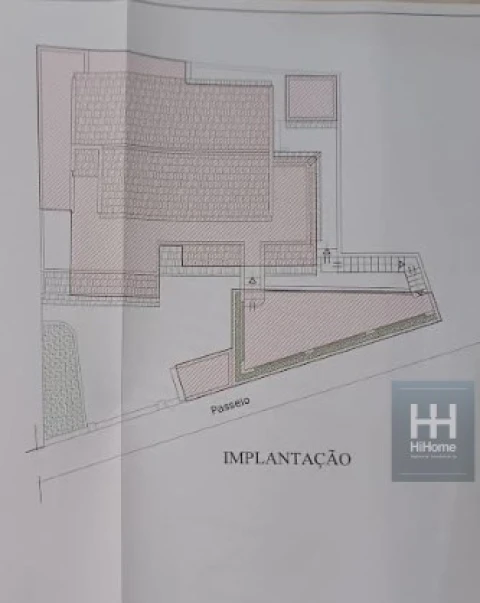 Moradia T4 para Venda em Funchal (São Pedro)