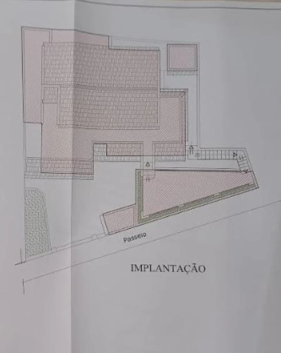 Moradia T4 para Venda em Funchal (São Pedro) Planta 1