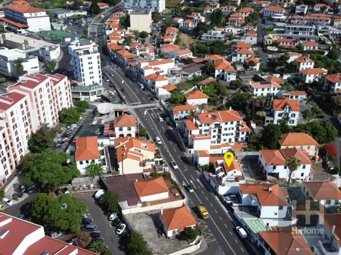 Moradia T4 para Venda em Funchal (São Pedro) Foto 2