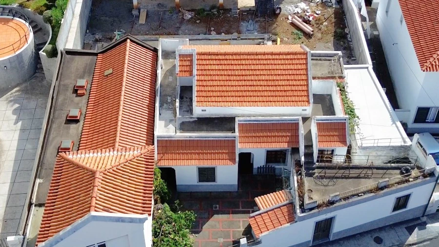 Moradia T4 para Venda em Funchal (São Pedro)