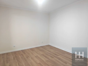 Moradia T1 para Venda em Funchal (Santa Maria Maior)