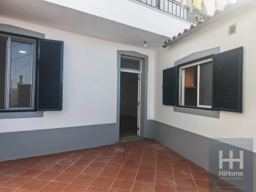 Moradia T1 para Venda em Funchal (Santa Maria Maior)