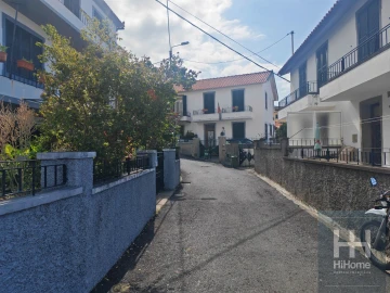 Moradia T1 para Venda em Funchal (Santa Maria Maior)