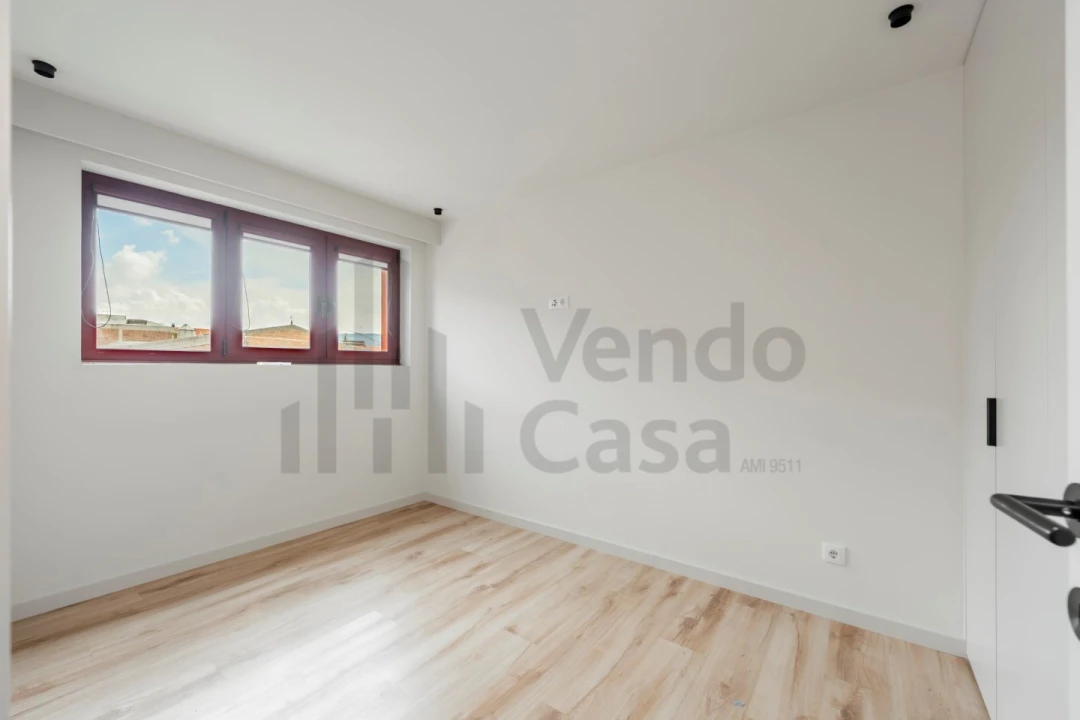Apartamento T1 para Venda em Braga (São José de São Lázaro e São João do Souto) Foto 13