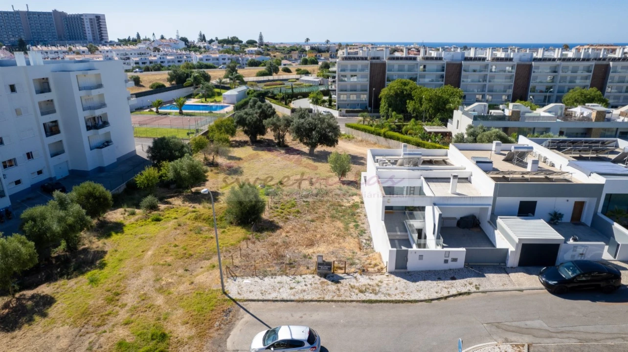 Terreno para Venda em Albufeira e Olhos de Água Foto 4