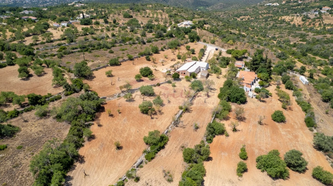 Terreno Misto para Venda em Boliqueime Foto 4