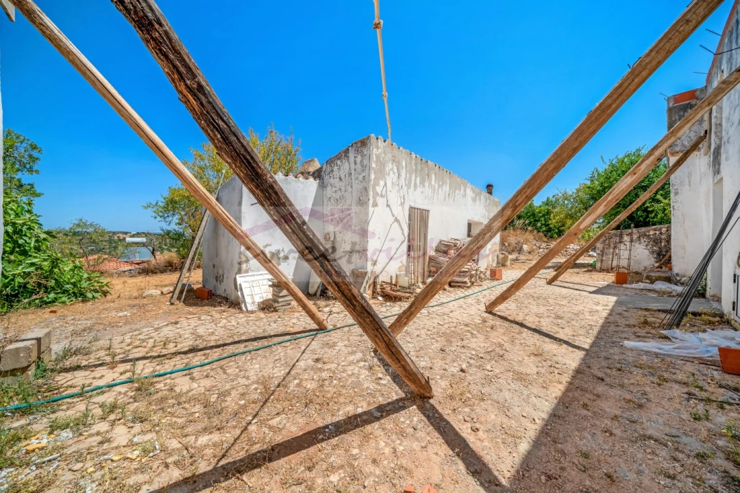Terreno Misto para Venda em Boliqueime Foto 29