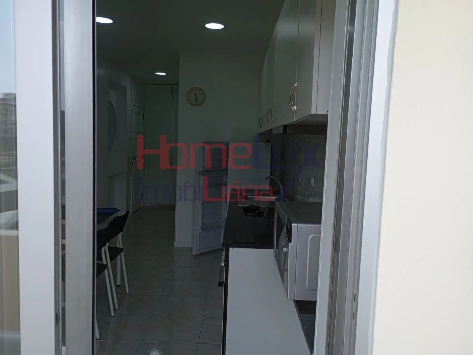 Apartamento T1 para Venda em Cedofeita, Santo Ildefonso, Sé, Miragaia, São Nicolau e Vitória Foto 7