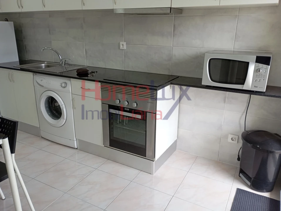 Apartamento T1 para Venda em Cedofeita, Santo Ildefonso, Sé, Miragaia, São Nicolau e Vitória Foto 16