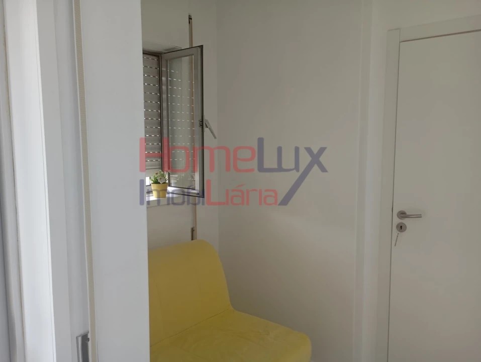 Apartamento T1 para Venda em Cedofeita, Santo Ildefonso, Sé, Miragaia, São Nicolau e Vitória Foto 18