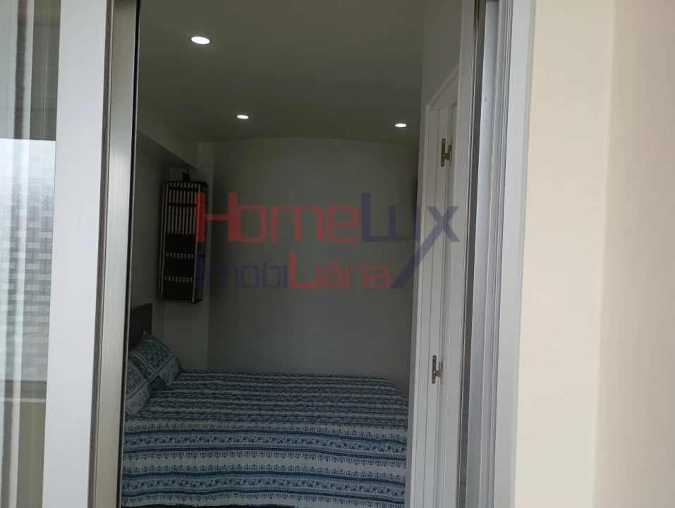 Apartamento T1 para Venda em Cedofeita, Santo Ildefonso, Sé, Miragaia, São Nicolau e Vitória Foto 21