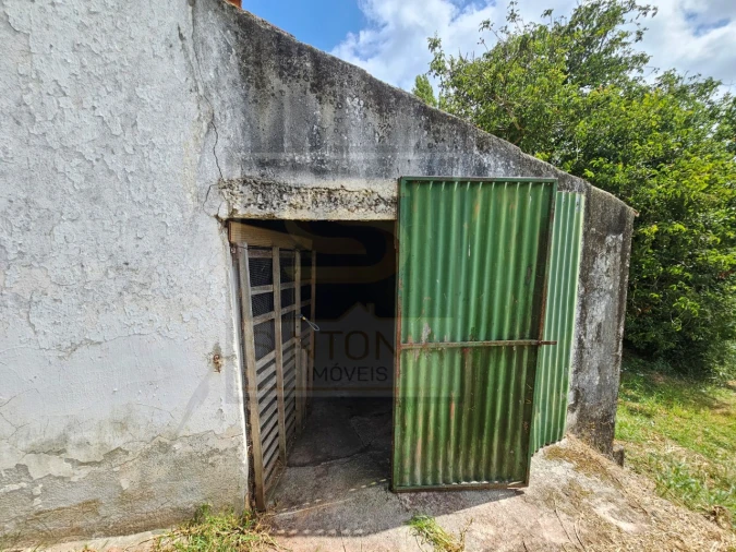 Moradia T4 para Venda em Lamas e Cercal Foto 16