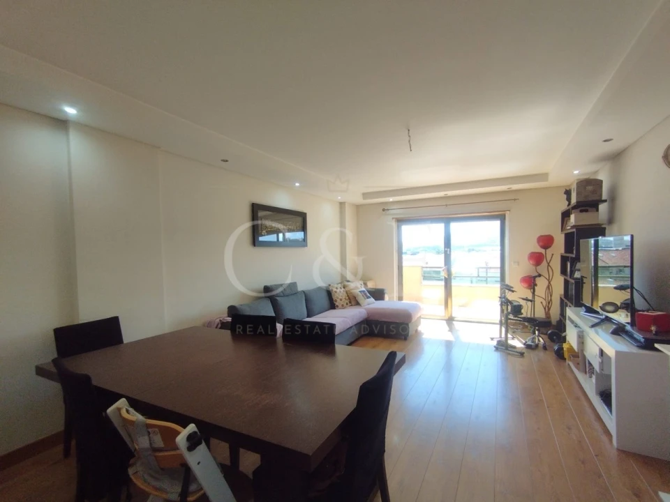 Apartamento T2 para Venda em Algueirão-Mem Martins Foto 10