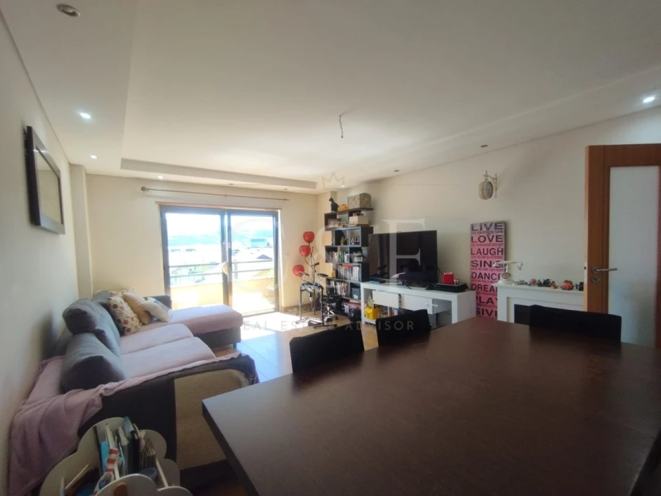 Apartamento T2 para Venda em Algueirão-Mem Martins Foto 11