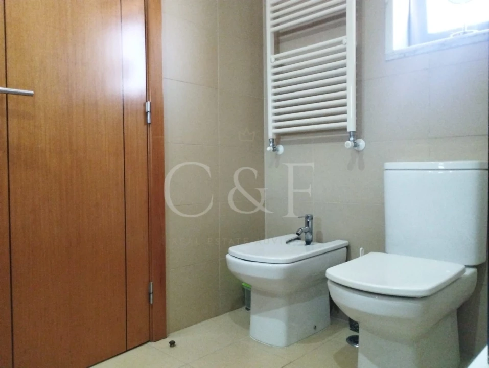Apartamento T2 para Venda em Algueirão-Mem Martins Foto 17