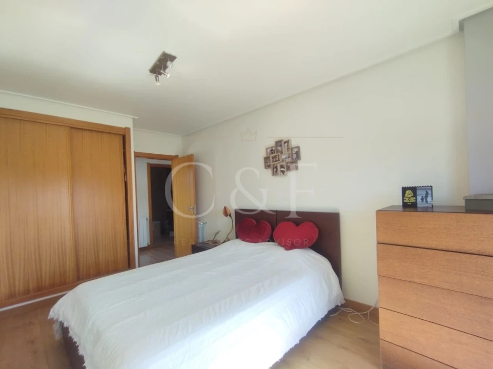 Apartamento T2 para Venda em Algueirão-Mem Martins Foto 25