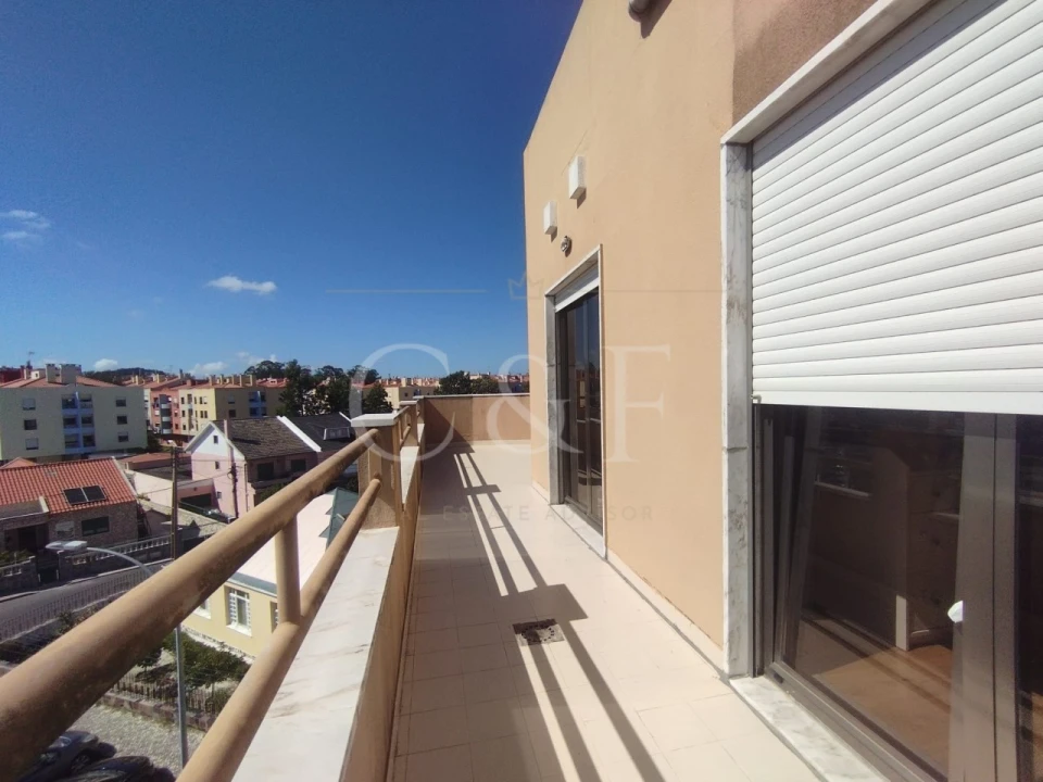 Apartamento T2 para Venda em Algueirão-Mem Martins Foto 5