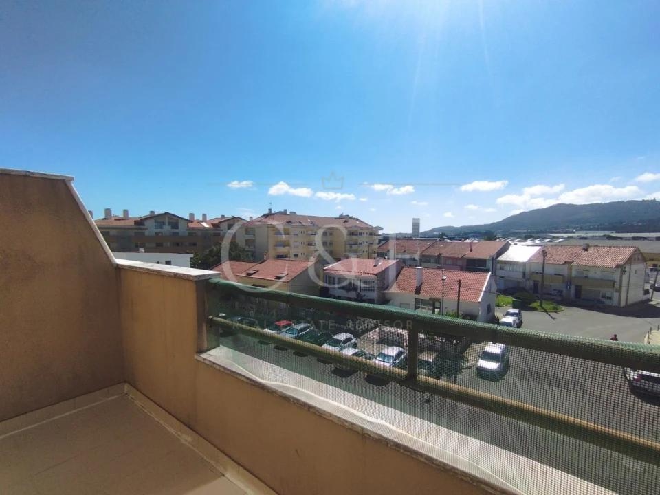 Apartamento T2 para Venda em Algueirão-Mem Martins Foto 41