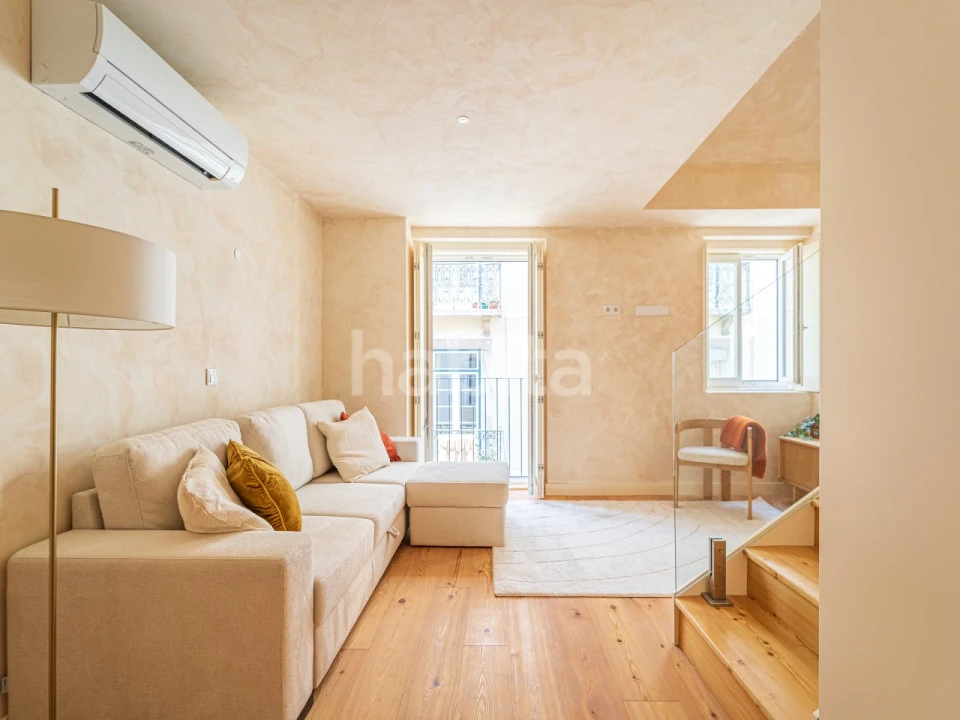 Apartamento T1 para Venda em Misericórdia Foto 10