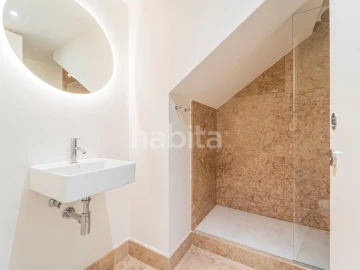 Apartamento T1 para Venda em Misericórdia