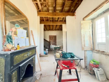 Moradia T4 para Venda em Asseiceira