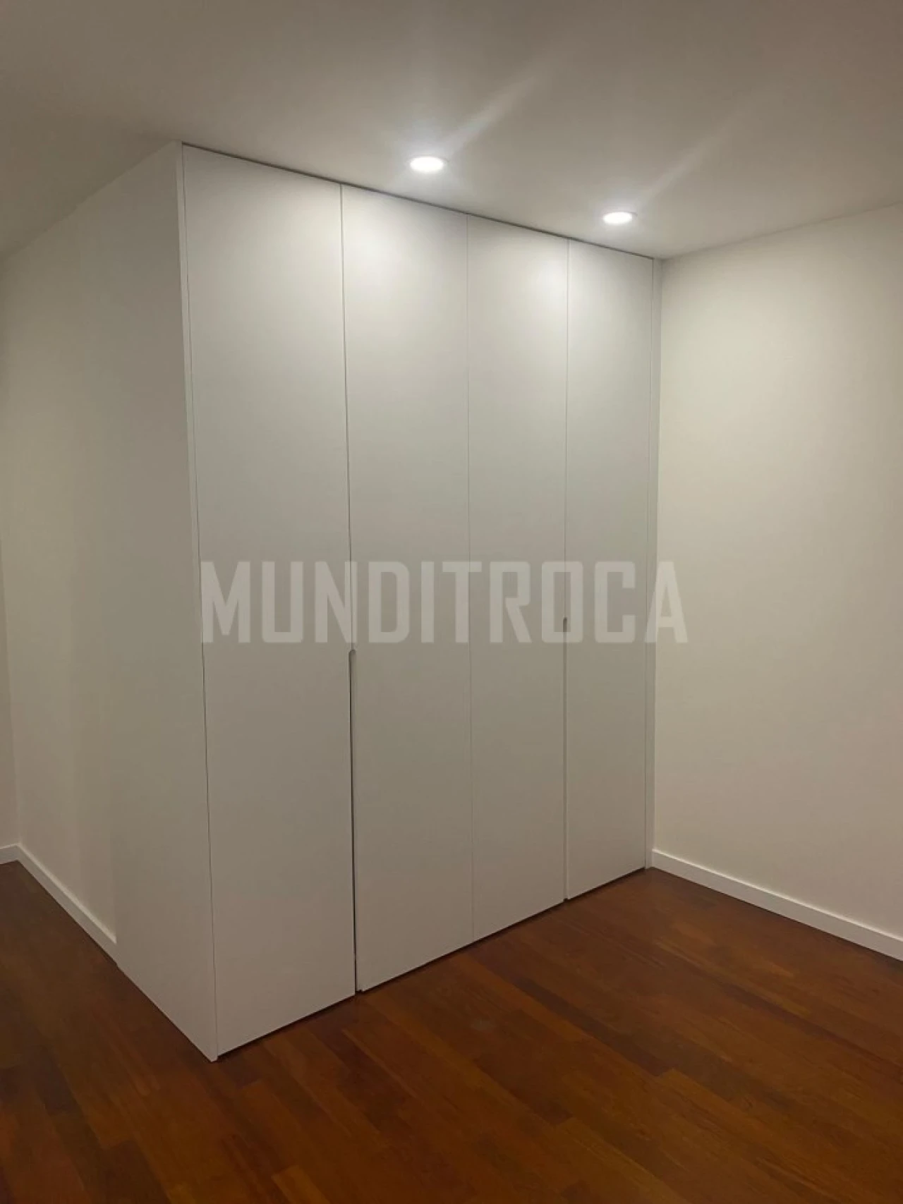 Apartamento T2 para Arrendamento em Braga (São José de São Lázaro e São João do Souto) Foto 4