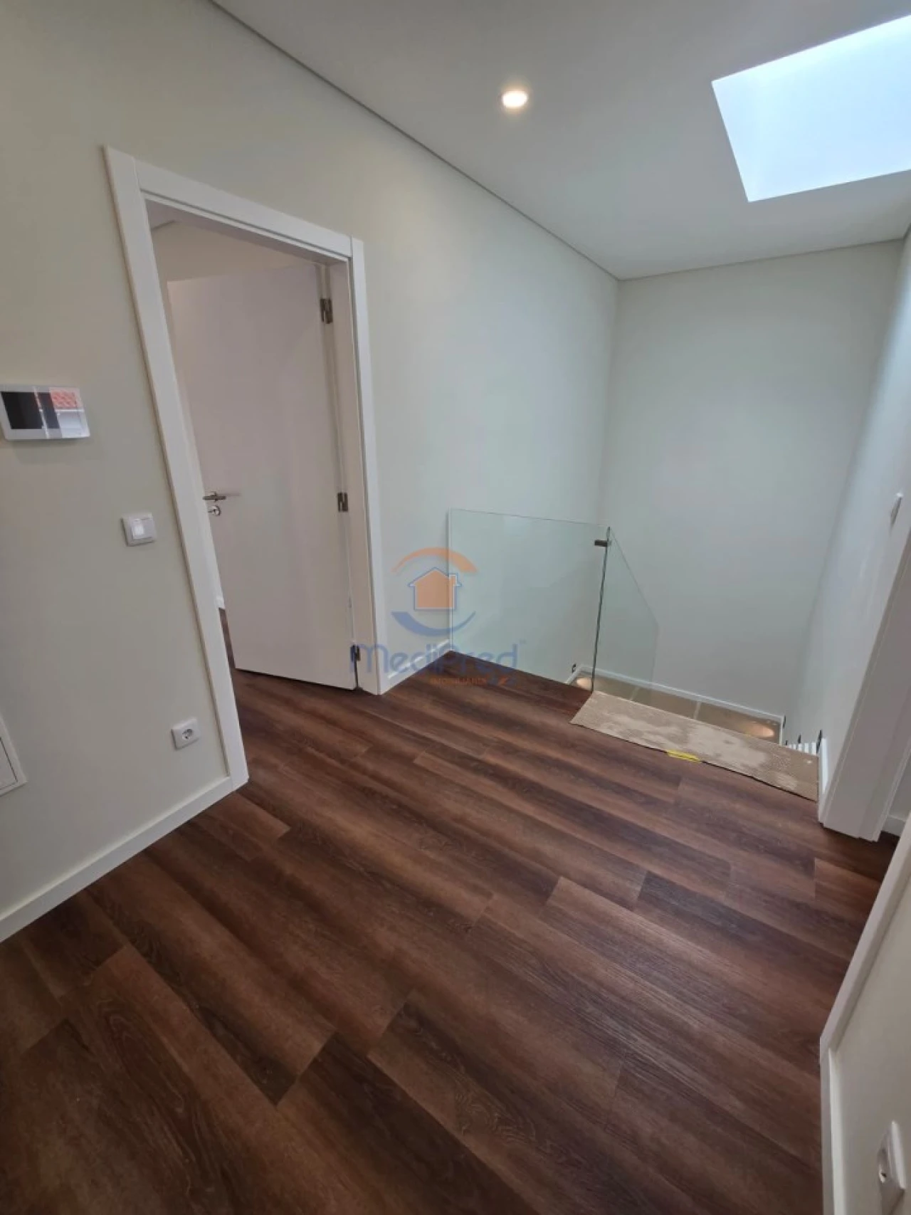 Moradia T4 para Venda em Casal de Cambra Foto 14