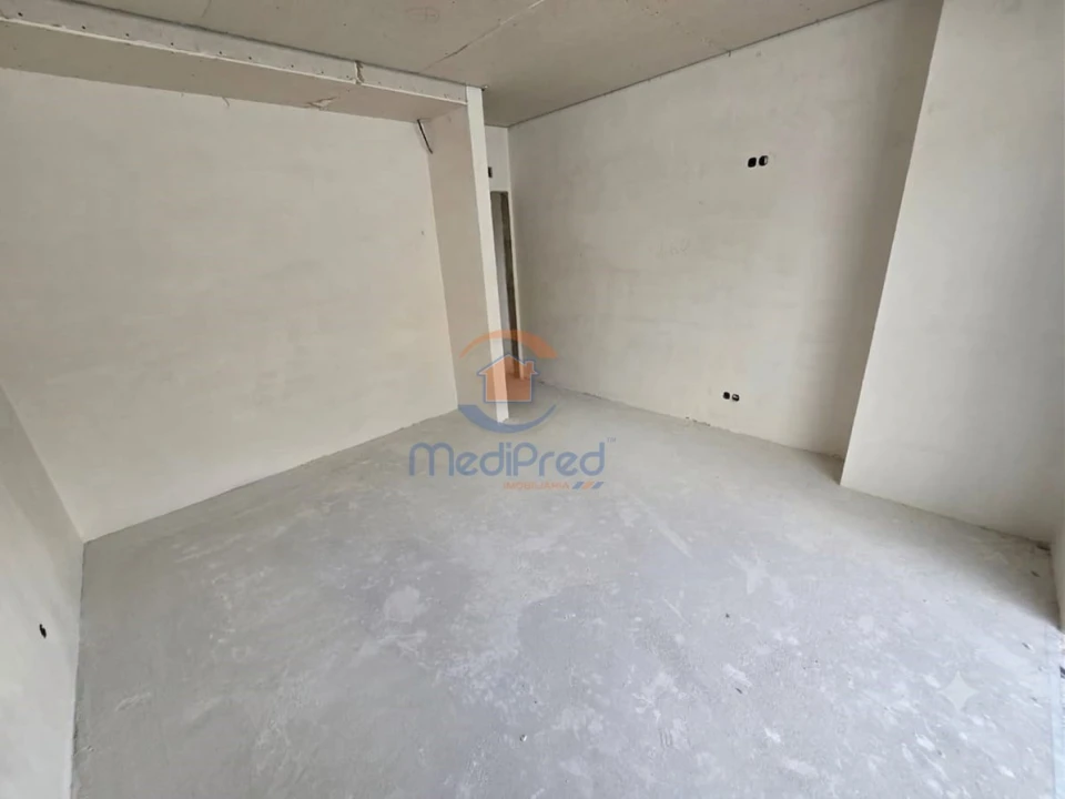 Moradia T4 para Venda em Casal de Cambra Foto 13