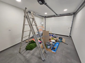 Moradia T4 para Venda em Casal de Cambra