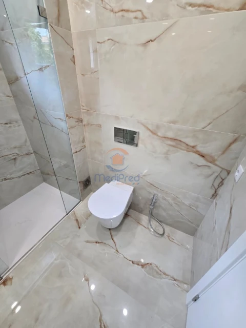 Moradia T4 para Venda em Casal de Cambra