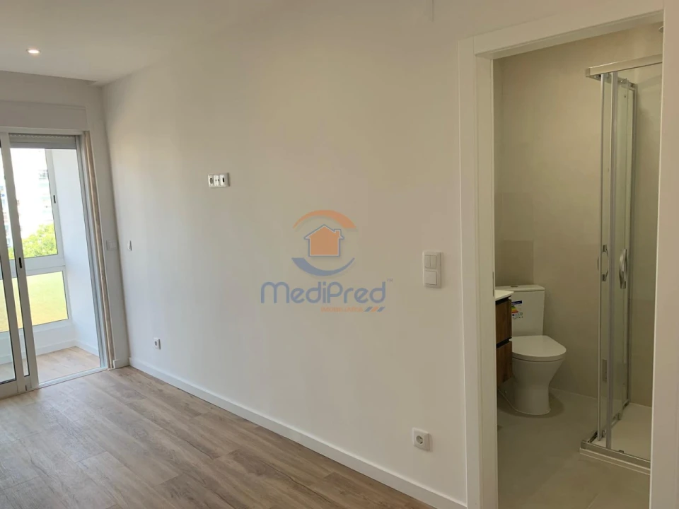 Apartamento T4 para Venda em Olivais Foto 11