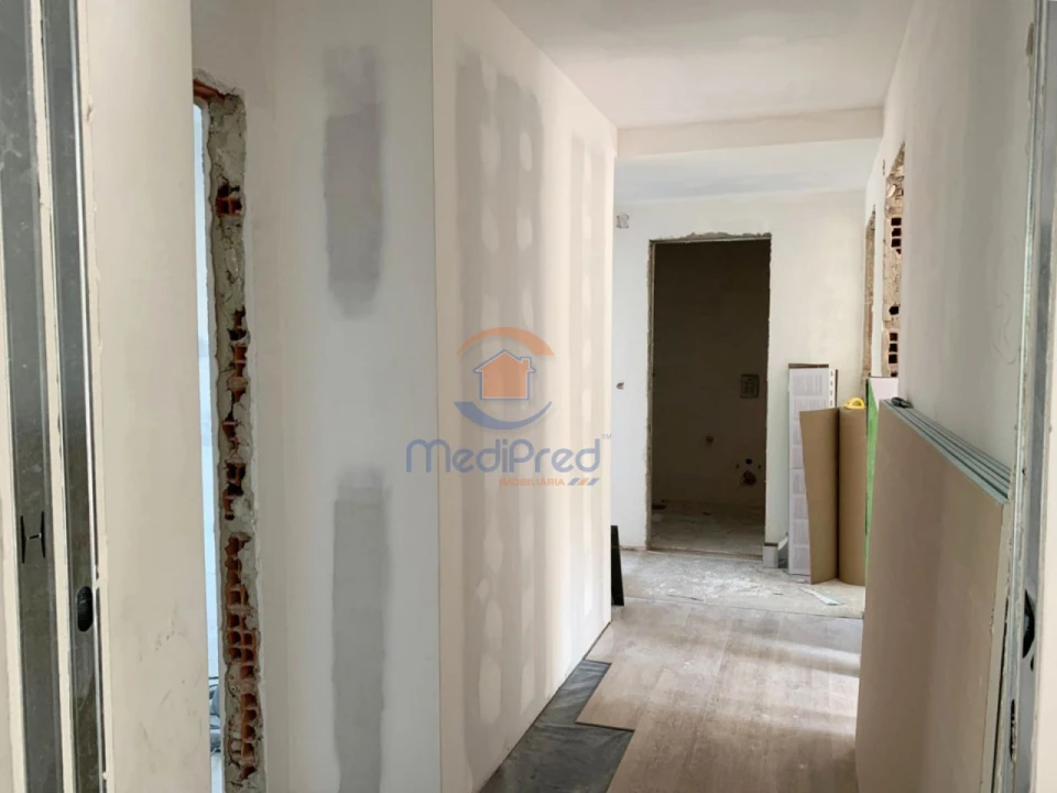 Apartamento T4 para Venda em Olivais Foto 31