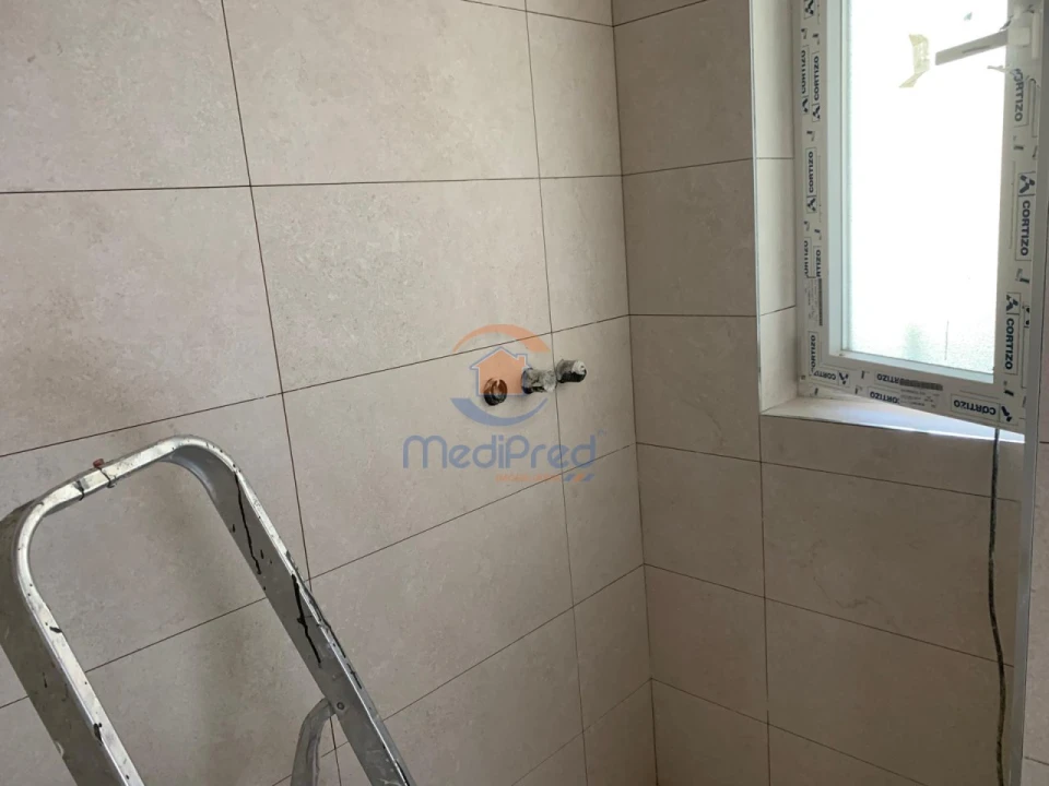 Apartamento T4 para Venda em Olivais Foto 35