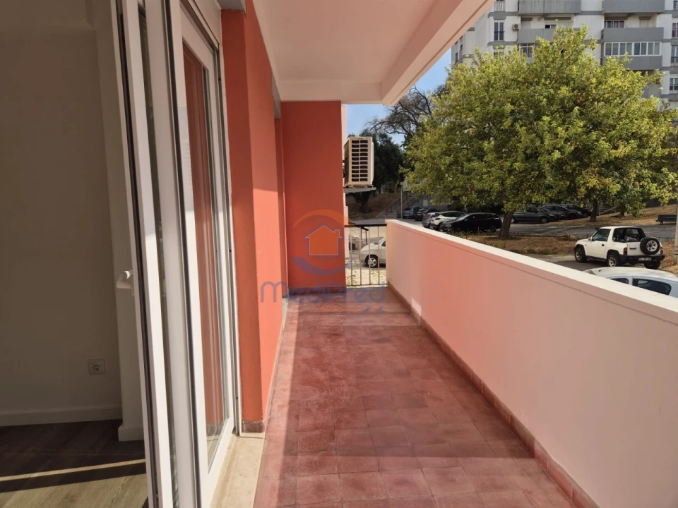 Apartamento T4 para Venda em Olivais Foto 2