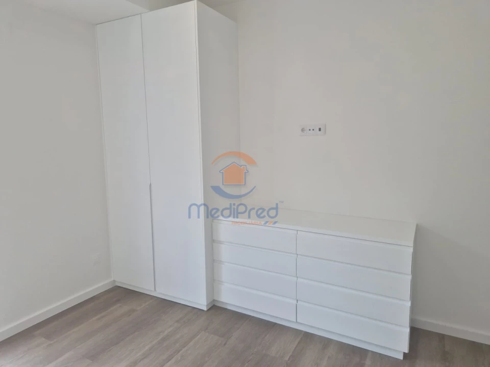 Apartamento T4 para Venda em Olivais Foto 13