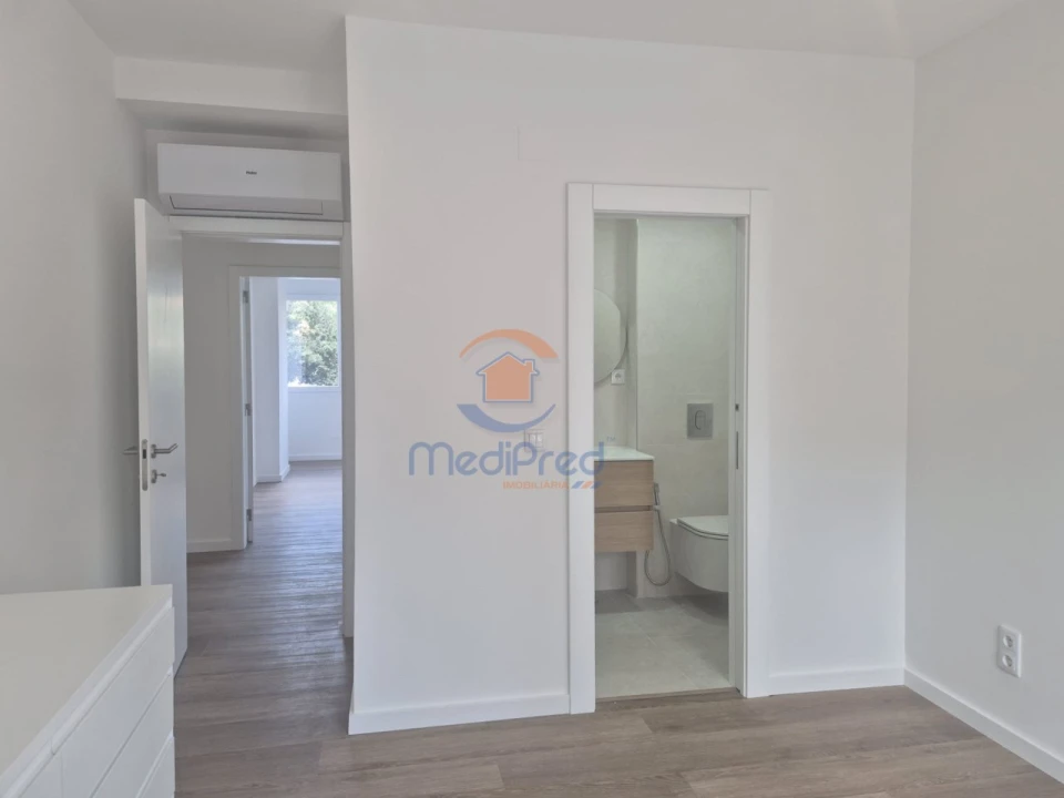 Apartamento T4 para Venda em Olivais Foto 14
