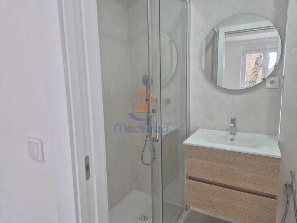 Apartamento T4 para Venda em Olivais Foto 16