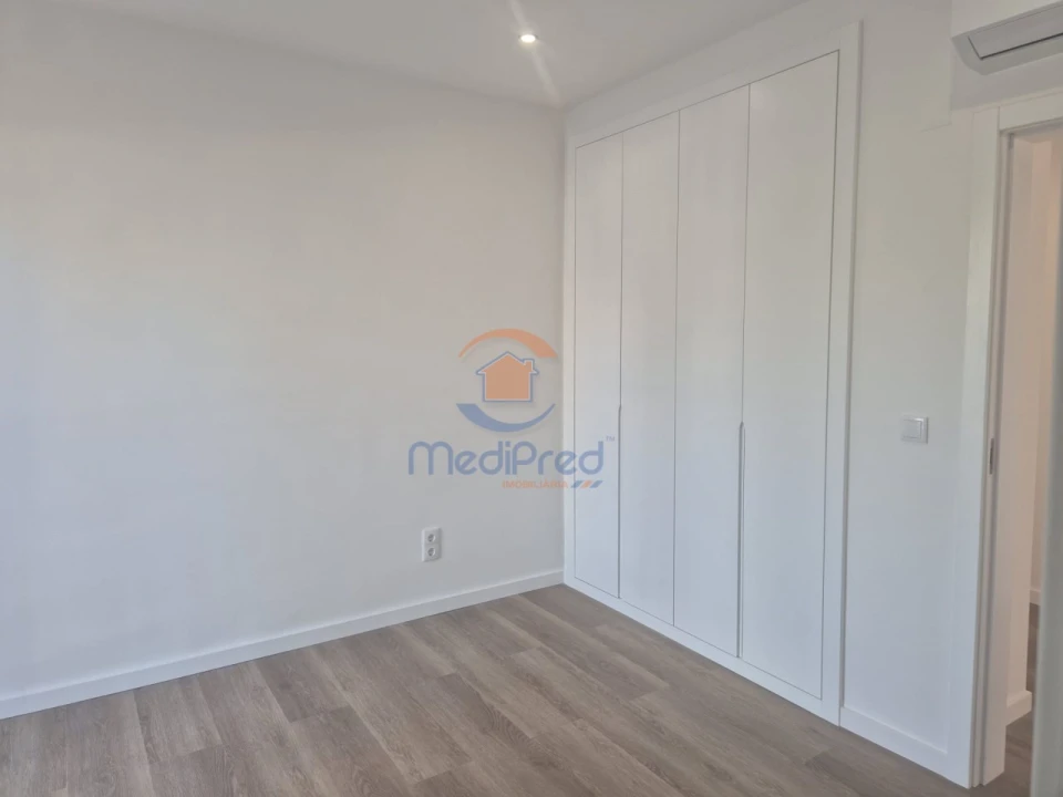 Apartamento T4 para Venda em Olivais Foto 23