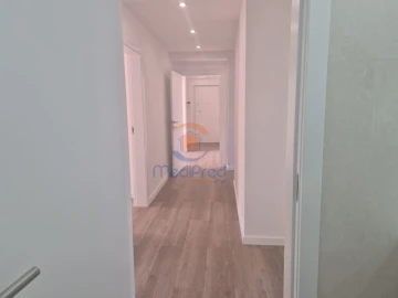 Apartamento T4 para Venda em Olivais