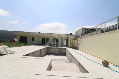 Moradia T3 para Venda em Espinho
